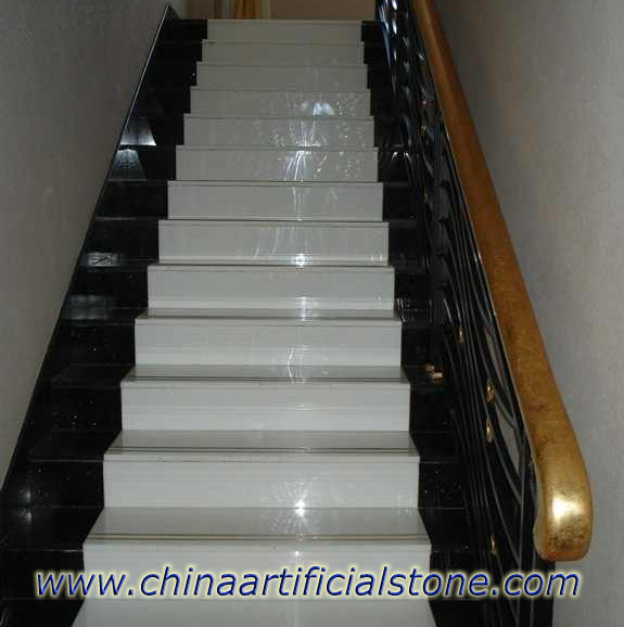 Escaleras de escaleras de piedra de mármol de nanoglass blanco puro 